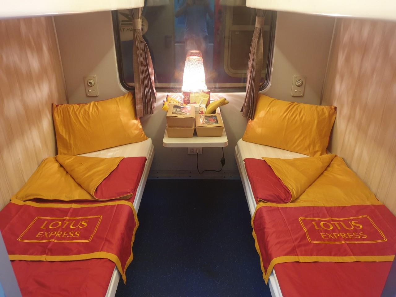 Ninh Binh – Hue on Lotus Train SE19 (22h00 – 09h10) available from 02 March 2023 (Deluxe 4 Berths Cabin, One Way)